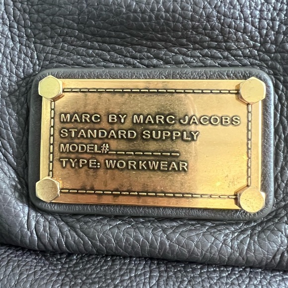 Marc By Marc Jacobs Women's Classic Q Lil Ukita Taupe Handbag - Picture 2 of 16